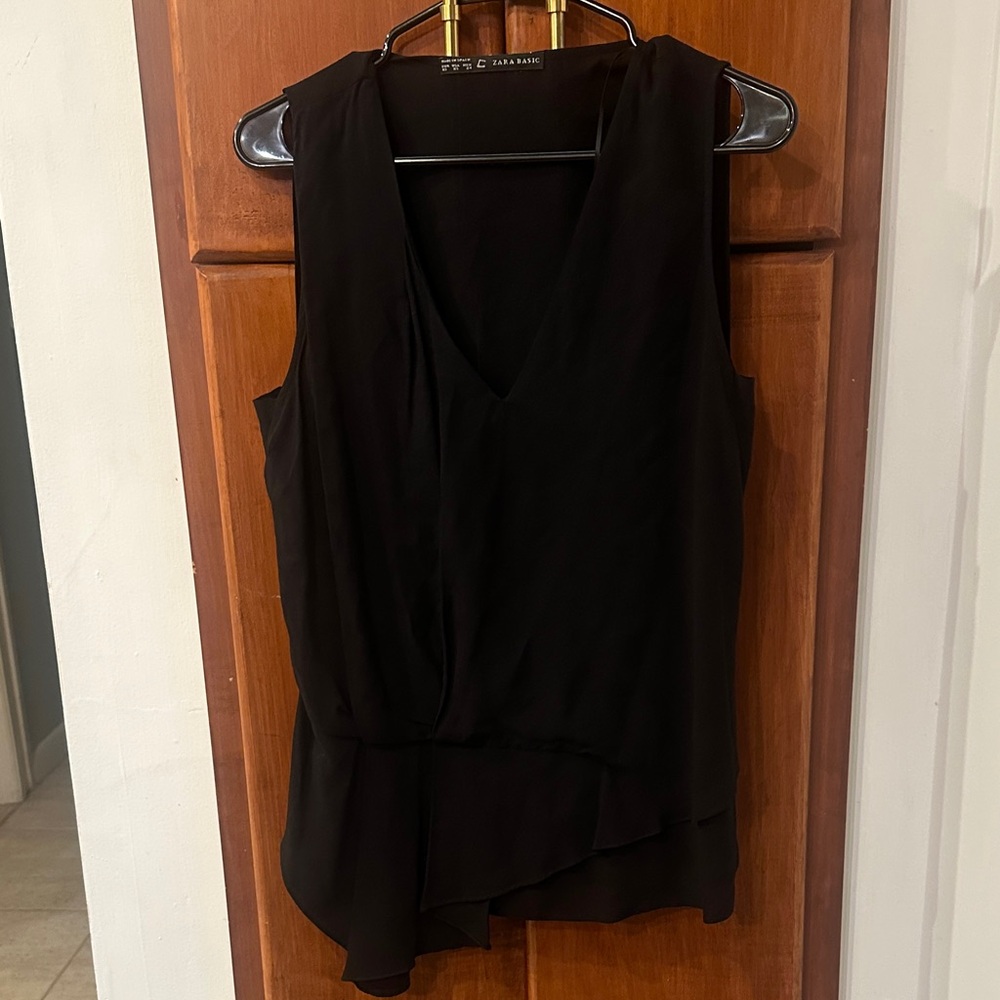 Zara Basic Vneck Asymmetrical Black Sleeveless Ta… - image 1